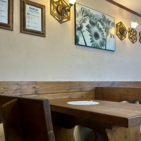 W Borze Проживание в семье Чарна-Гура