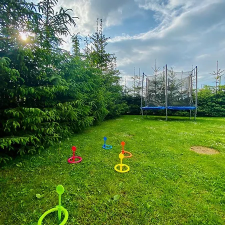 Проживание в семье W Borze Чарна-Гура