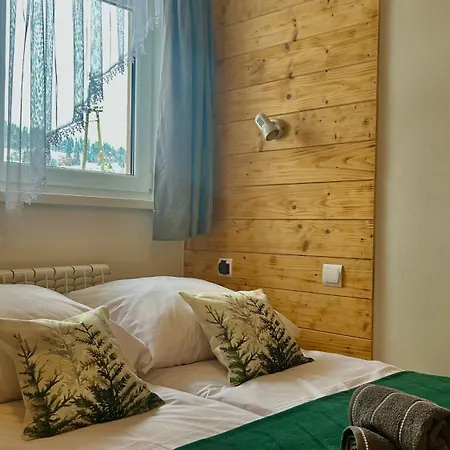 Проживание в семье W Borze Чарна-Гура