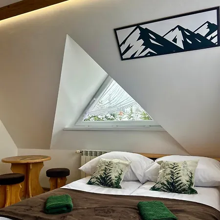 W Borze Проживание в семье *